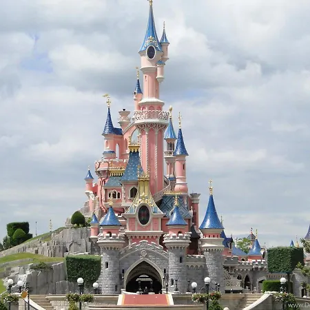 Apartment Magical Playroom, 10 Minutes De Disneyland Paris!
